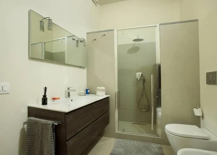 Apartment Charming In Parma/ Teatro Regio / Wifi